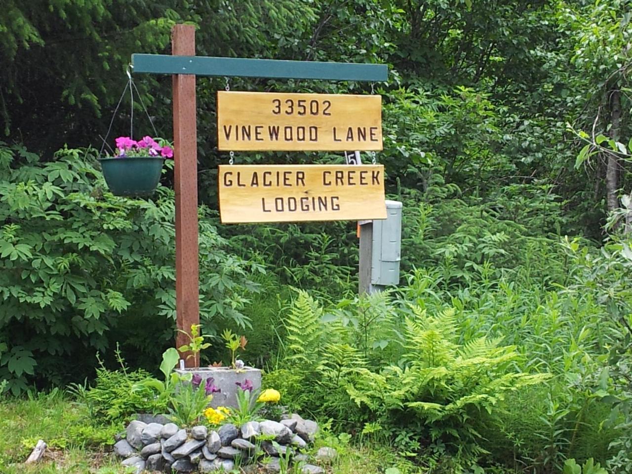 سيوارد Glacier Creek Lodging المظهر الخارجي الصورة